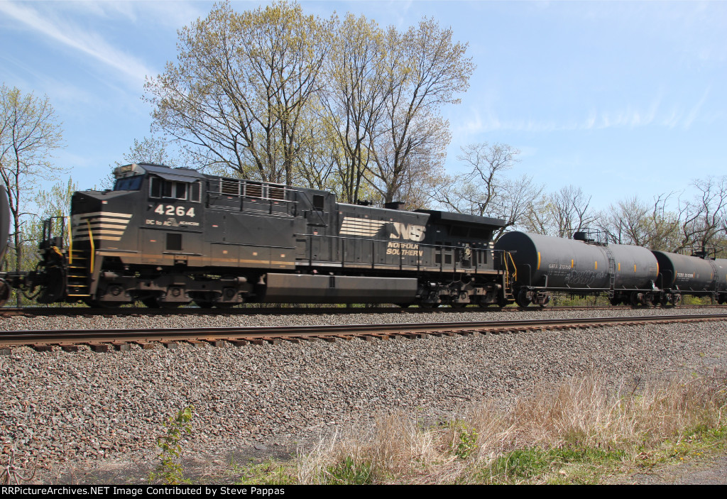 NS 4264 as a DPU on train 10K